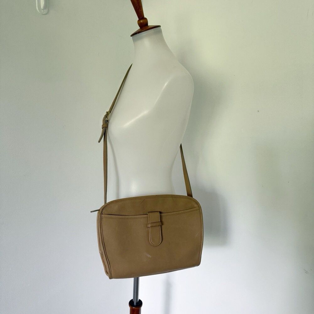 Vintage 90s Coach Brighton Leather Bag Purse British Tan Made in the USA - Picture 11 of 16